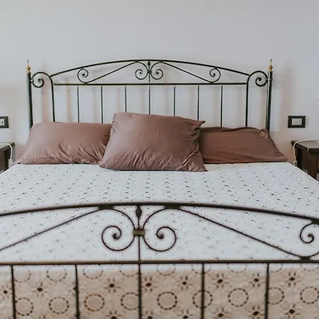 Il Casale Bedrooms * Posta Fibreno